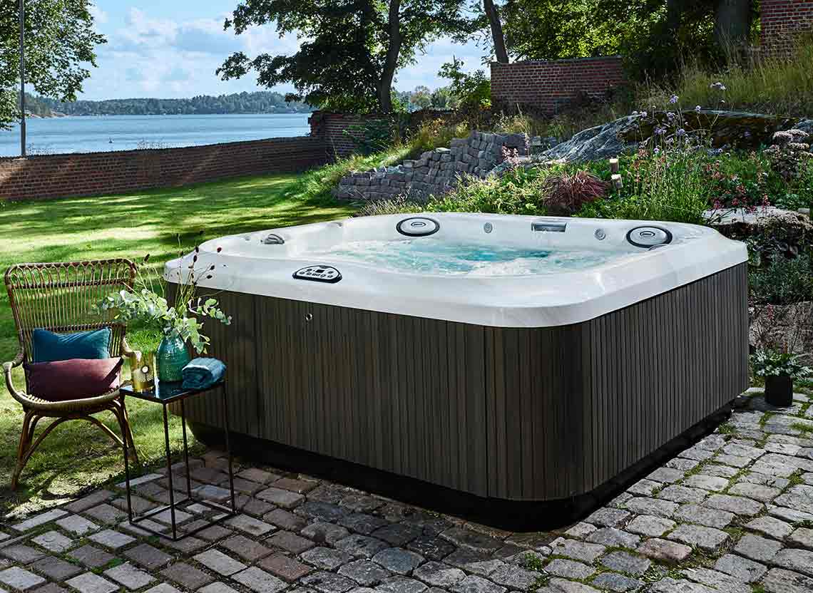 Spa Jacuzzi® J-375