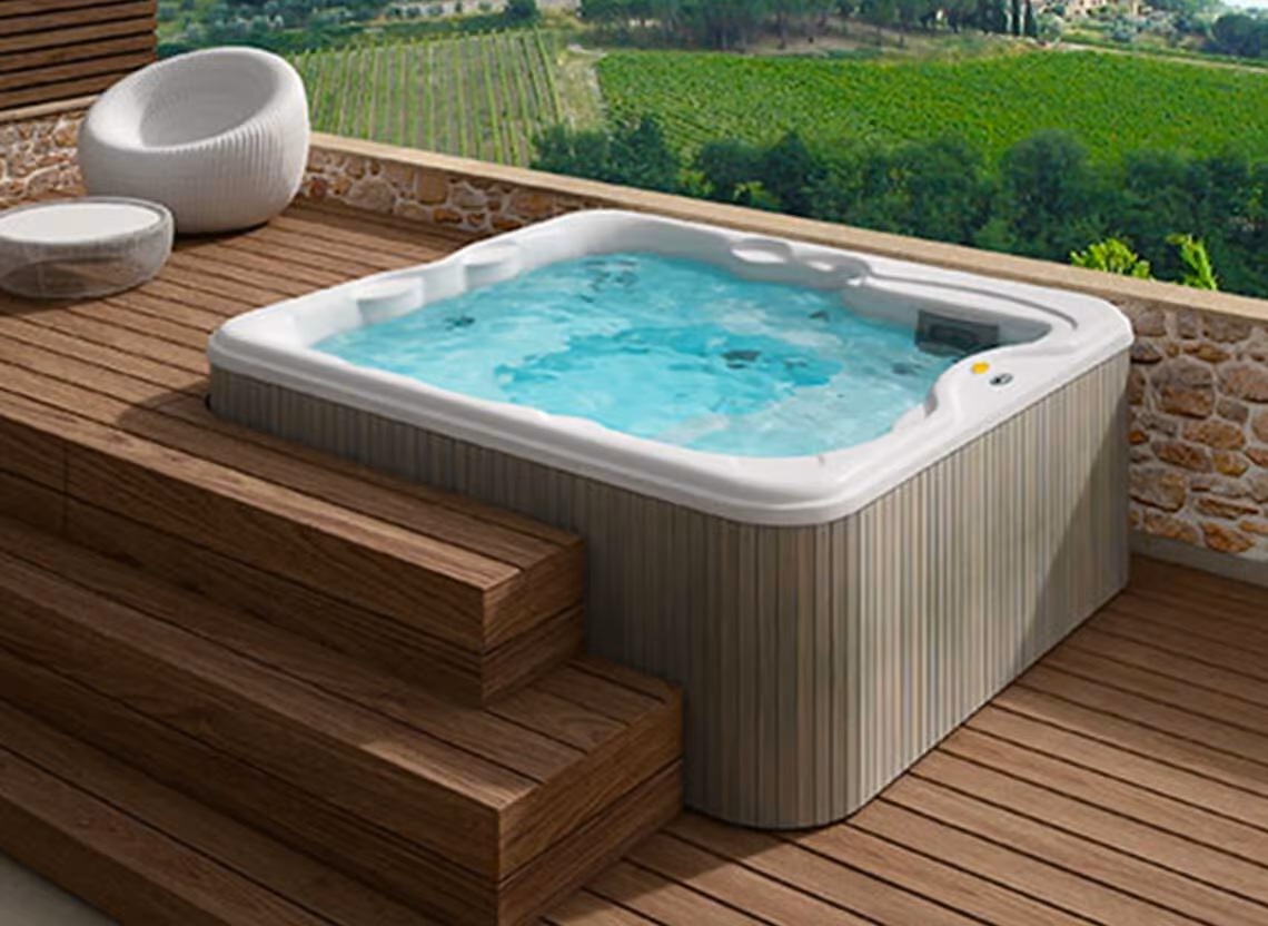 Spa Jacuzzi®Lodge+ L
